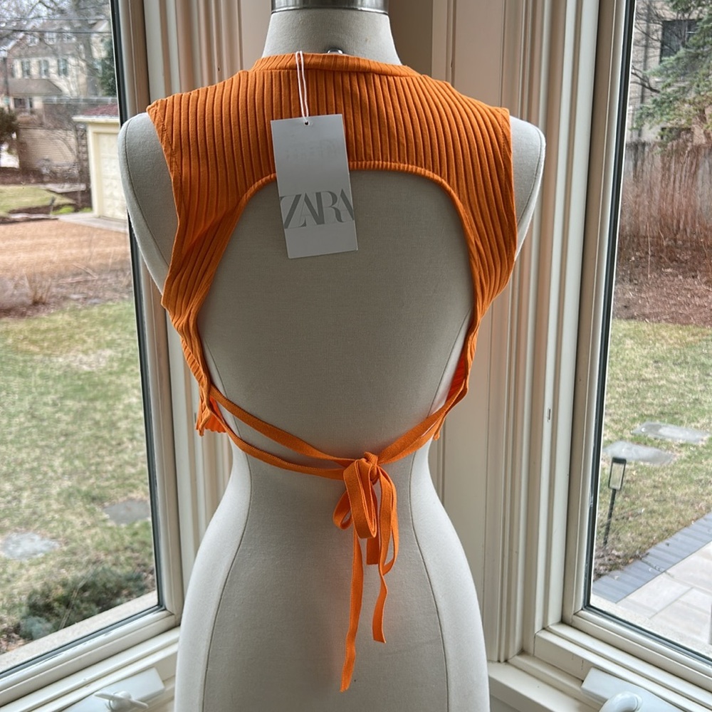 Orange Sleeveless Ribbed Top - Picture 3 of 7